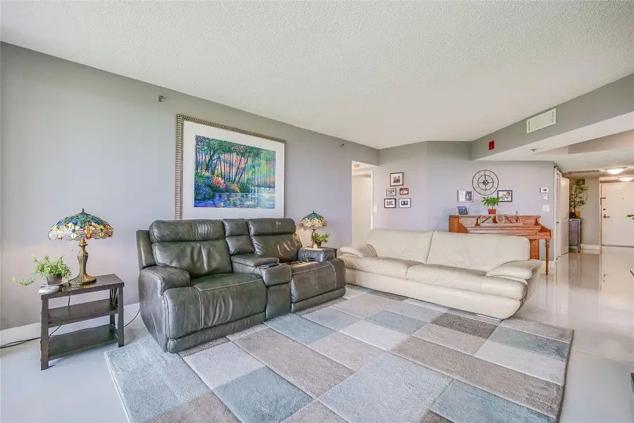 7100 Radice Court #807, Lauderhill, FL 33319 - Image #3