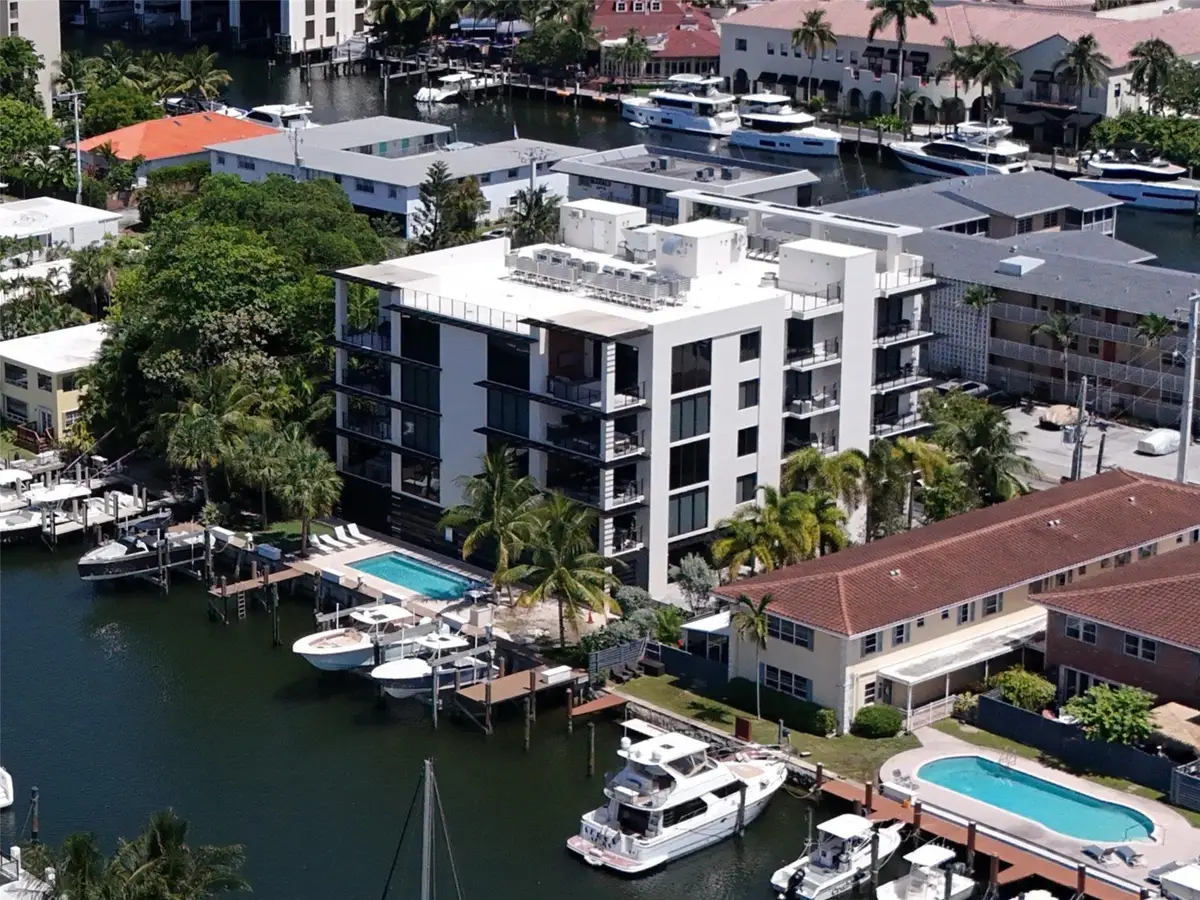 1507 SE 15th Street #302, Fort Lauderdale, FL 33316 - Image #1