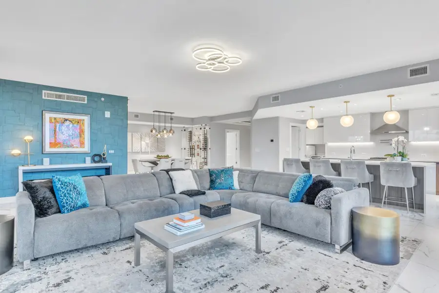 1507 SE 15th Street #302, Fort Lauderdale, FL 33316 - Image #3