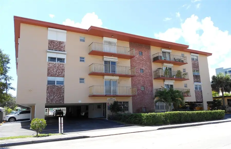 2010 Fillmore Street #303, Hollywood, FL 33020 - Image #2