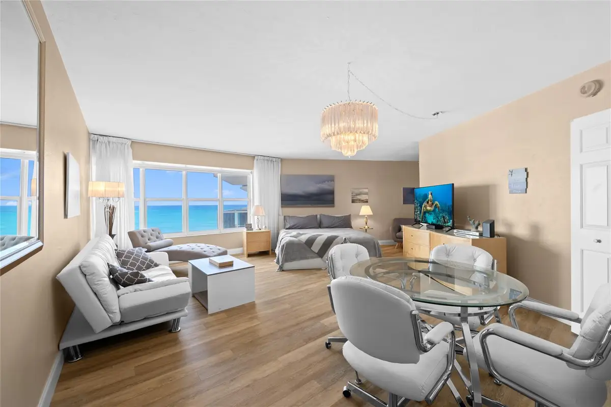 3700 Galt Ocean Dr #702, Fort Lauderdale, FL 33308 - Image #1