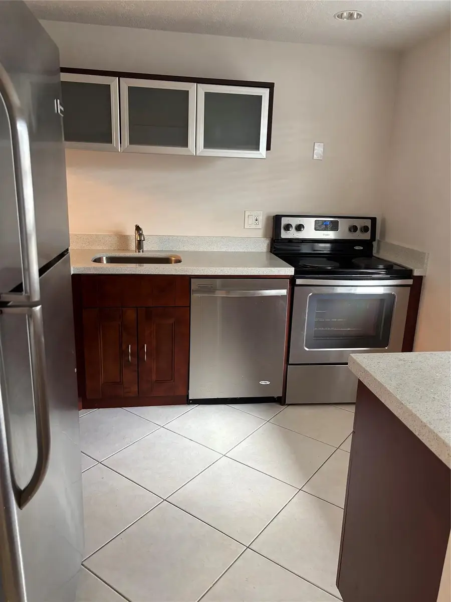 601 Nw T8 Terrace #107, Margate, FL 33063 - Image #2