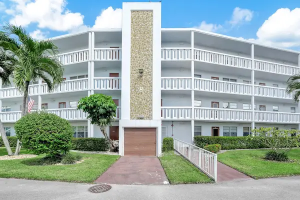 2038 Newport H #2038, Deerfield Beach, FL 33442