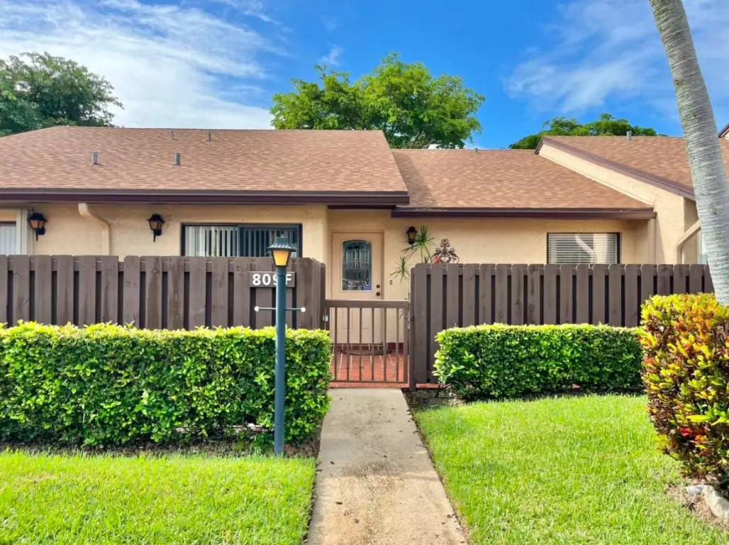 809 Sky Pine Way #F, Greenacres, FL 33415 - Image #1
