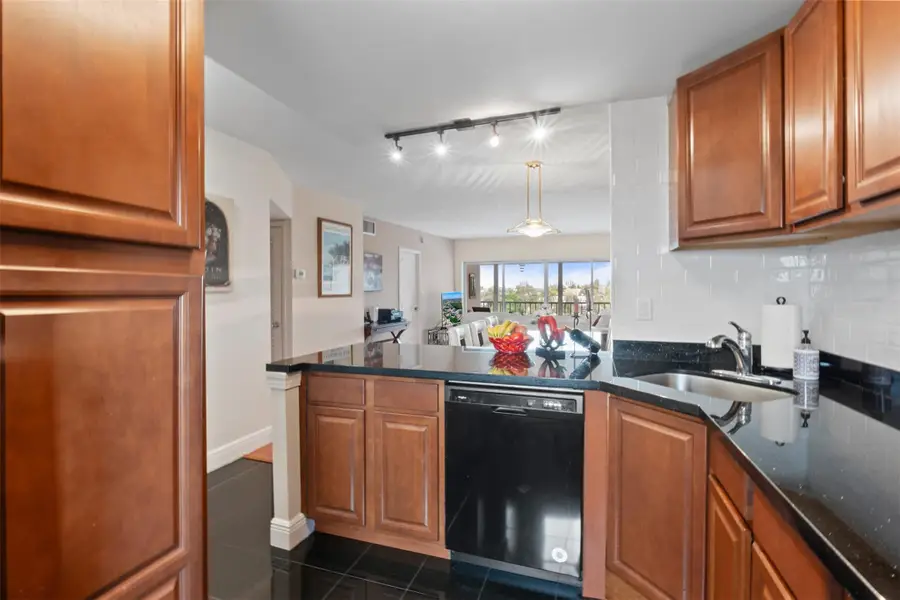 1301 E Hillsboro Blvd #505, Deerfield Beach, FL 33441 - Image #3