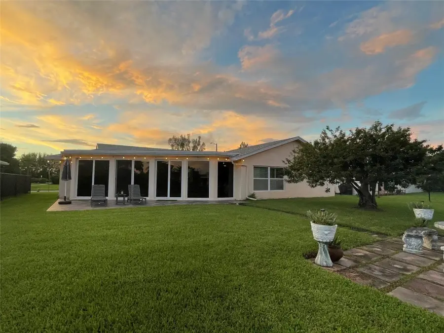 9208 NW 80th Street, Tamarac, FL 33321 - #3