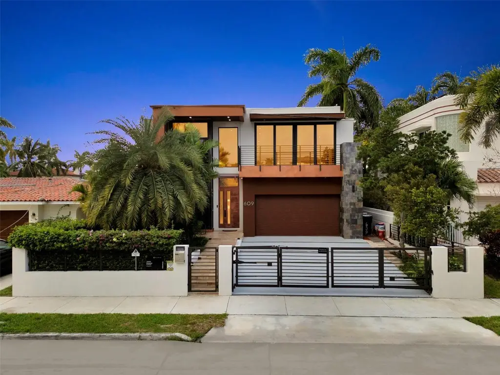 609 Poinciana Drive, Fort Lauderdale, FL 33301 - Image #1