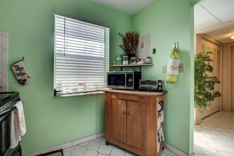 7867 Golf Circle Drive #108, Margate, FL 33063 - Image #3