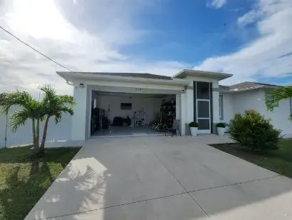 1045 N Naples St, Labelle, FL 33935 - Image #2