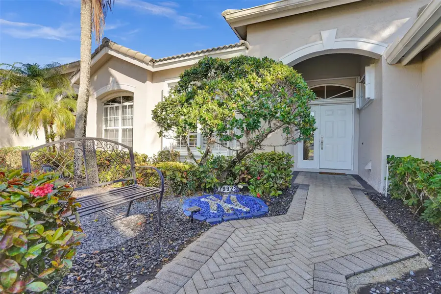 7992 Rockford Rd, Boynton Beach, FL 33472 - Image #3