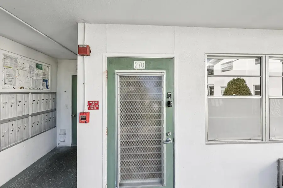 270 Newport R #270, Deerfield Beach, FL 33442 - Image #2