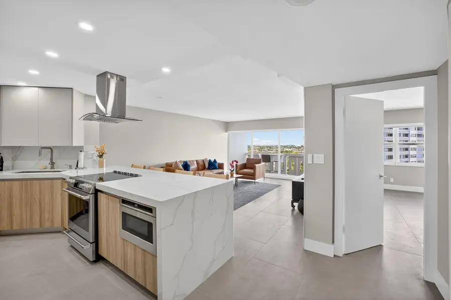 2100 S Ocean Drive #15E, Fort Lauderdale, FL 33316 - Image #2