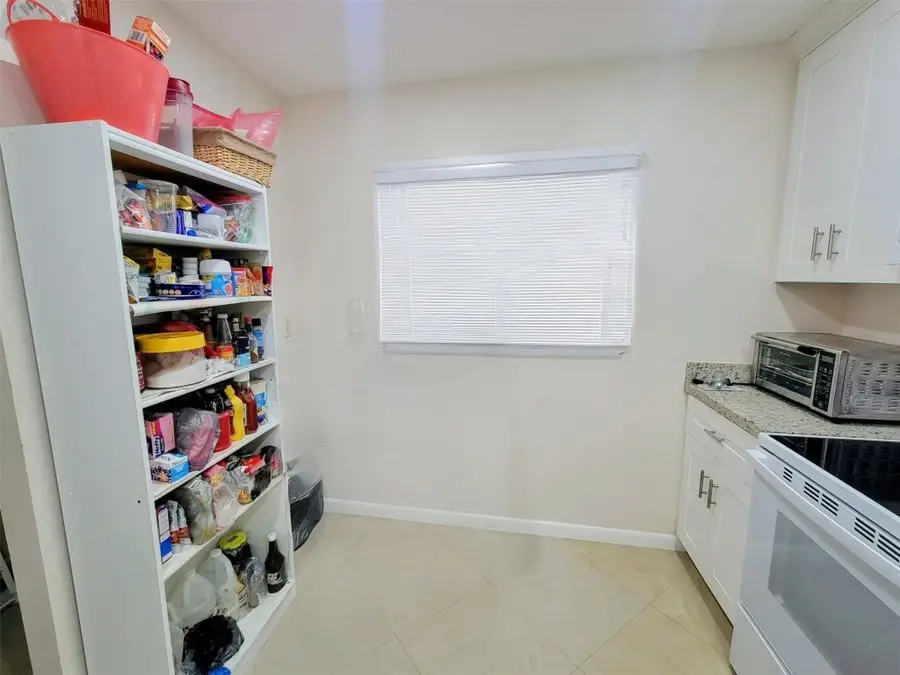 5945 Del Lago Circle #105, Sunrise, FL 33313 - Image #3