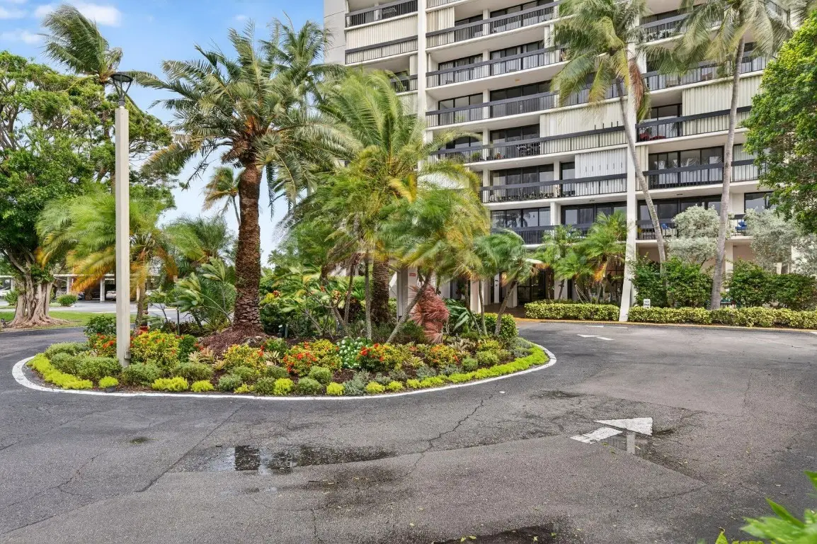 2400 Presidential Way #505, West Palm Beach, FL 33401 - Image #1