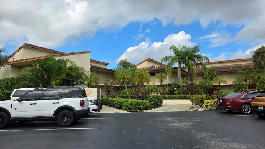 8751 Holly Ct #202, Tamarac, FL 33321 - Image #3