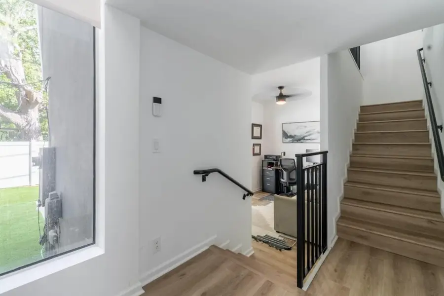 723 SE 16th Court, Fort Lauderdale, FL 33316 - Image #3