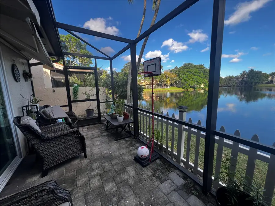 718 SW 88th Ter #718, Plantation, FL 33324 - Image #3