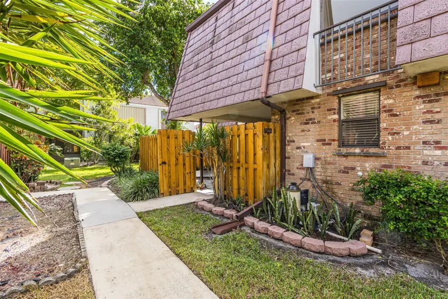 7546 Courtyard Run #E, Boca Raton, FL 33433 - Image #2