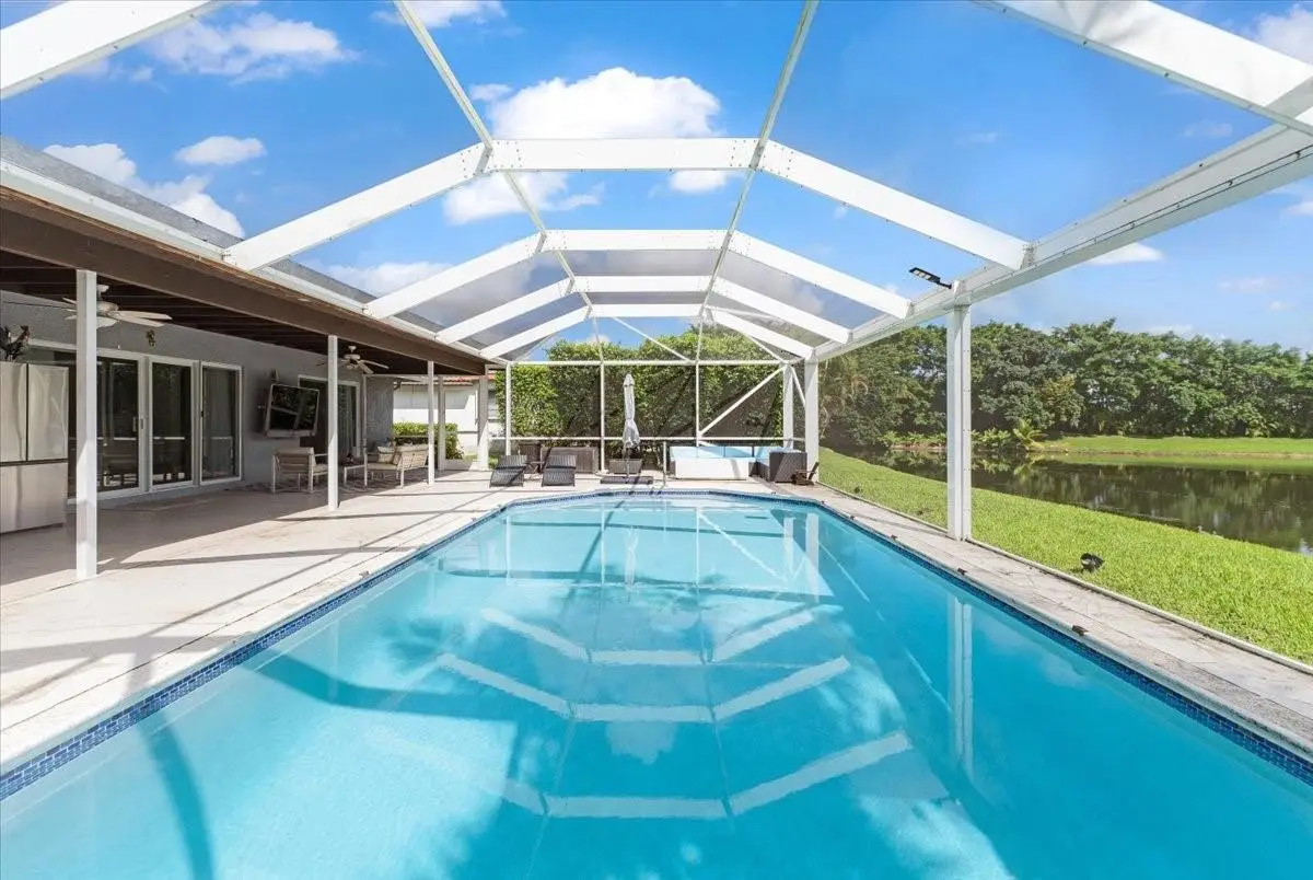 10082 Harbourtown Ct, Boca Raton, FL 33498 - Image #1