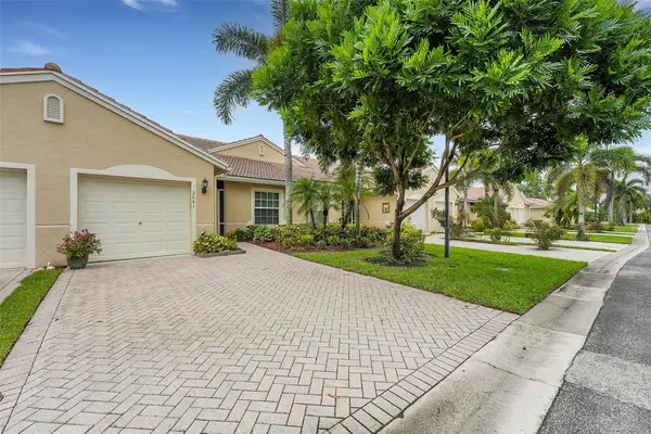 Address Withheld By Seller, West Palm Beach, FL 33411
