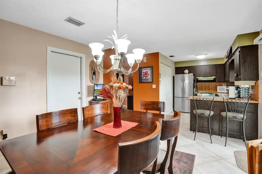 2740 SW 46th Pl, Fort Lauderdale, FL 33312 - Image #3