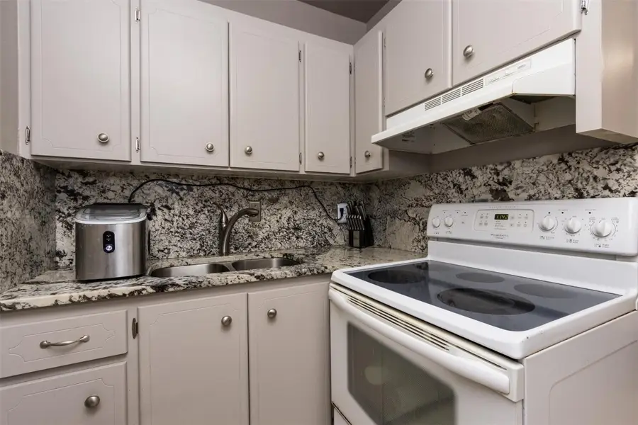 350 S Cypress Road #522, Pompano Beach, FL 33060 - Image #3