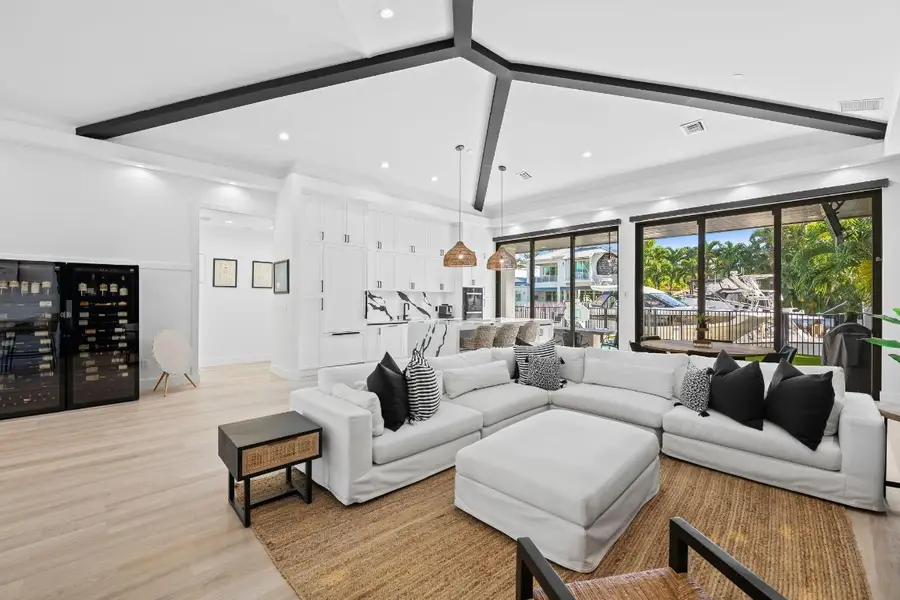 710 NE 69th Street, Boca Raton, FL 33487 - Image #3