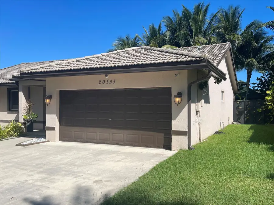 Address Withheld By Seller, Miami, FL 33177 - Image #2