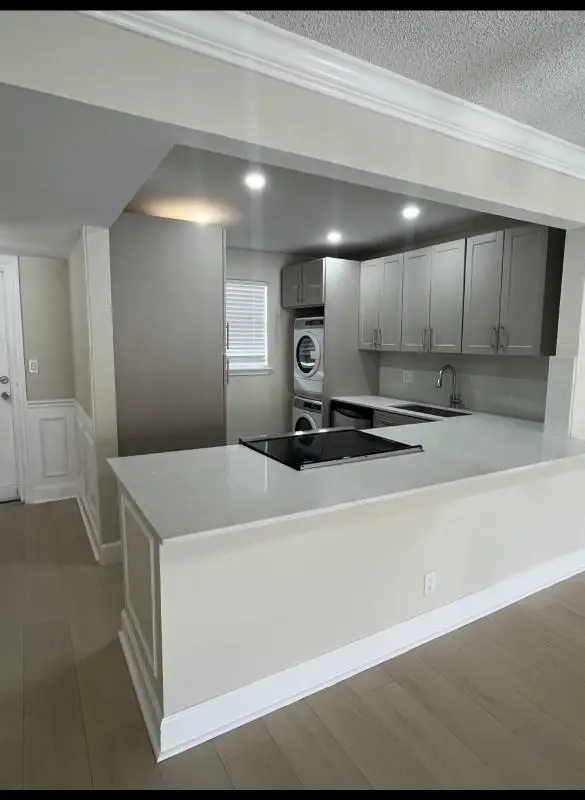 2960 Riverside Dr #216, Coral Springs, FL 33065