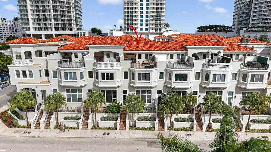 508 N Birch Rd #508, Fort Lauderdale, FL 33304 - Image #2