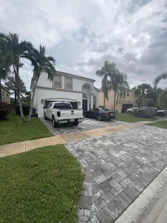 2761 Misty Oaks Circle, Royal Palm Beach, FL 33411 - Image #2