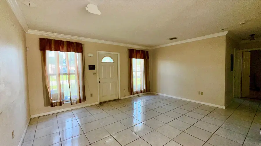 4810 NW 11th Pl, Lauderhill, FL 33313 - Image #3