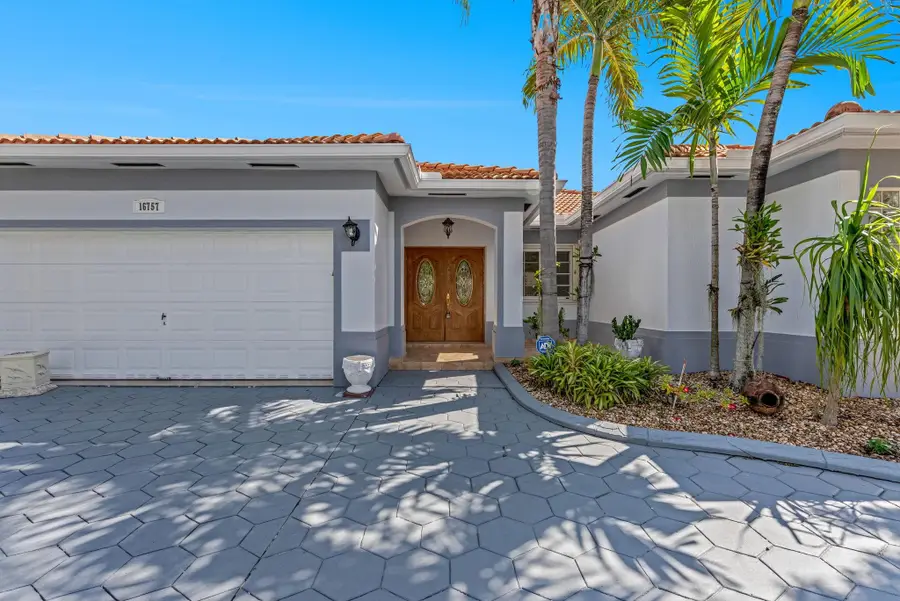 16757 NW 91st Ct, Miami Lakes, FL 33018 - Image #2