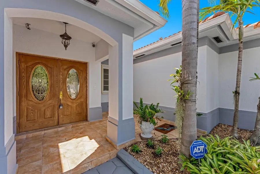 16757 NW 91st Ct, Miami Lakes, FL 33018 - Image #3