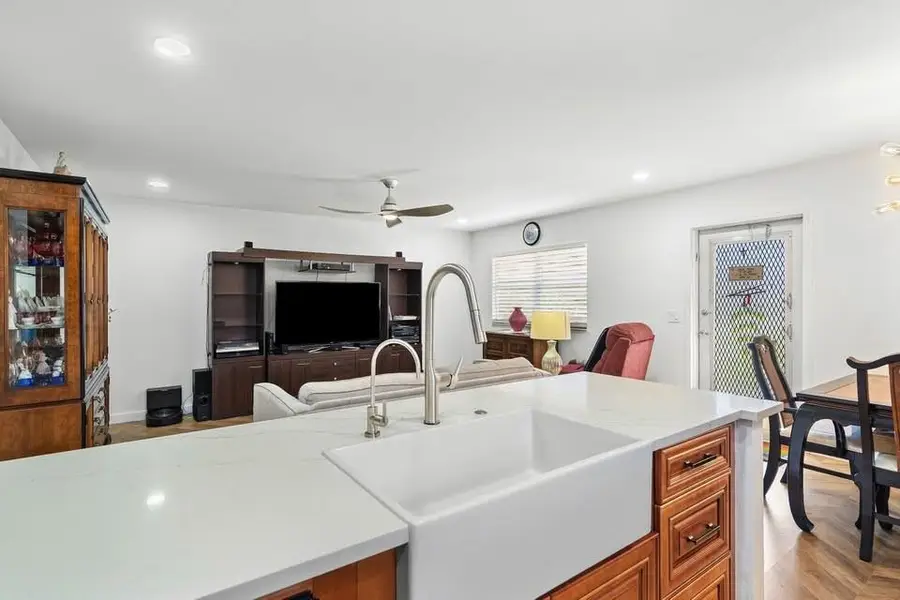 156 Seville #G, Delray Beach, FL 33446 - Image #3