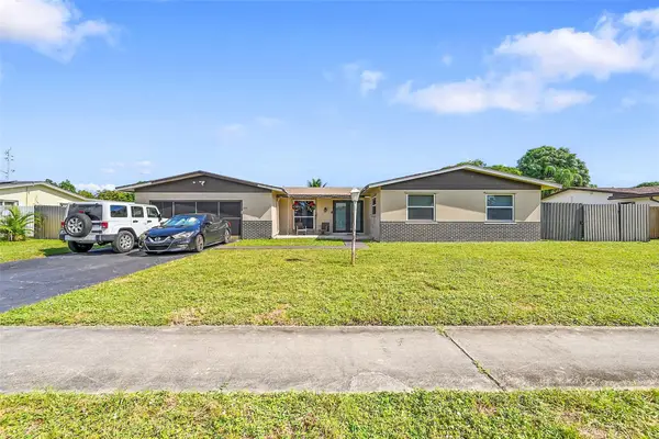 300 W Kathy Ln, Margate, FL 33068