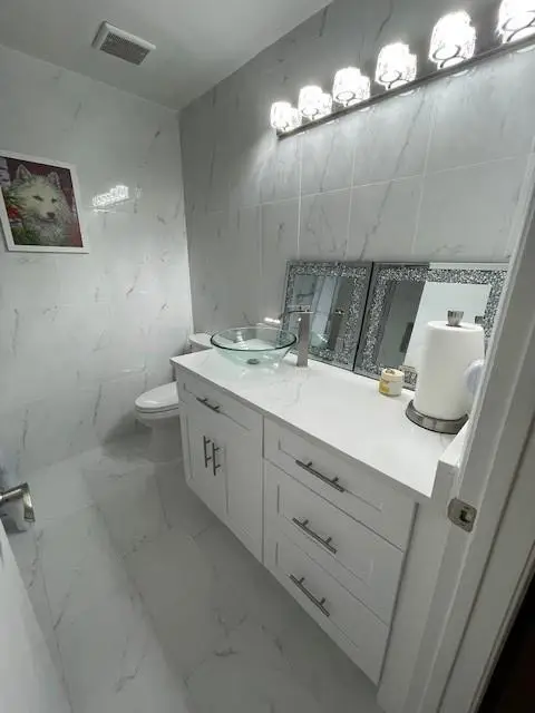 Address Withheld By Seller, Deerfield Beach, FL 33442