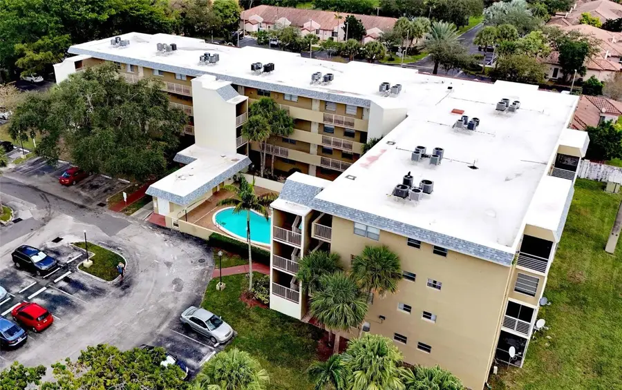 3120 N Pine Island Road #203, Sunrise, FL 33351 - Image #2