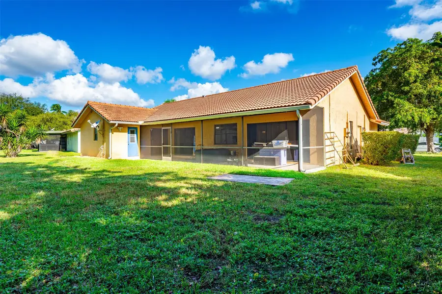 2484 NW 88th Ter, Coral Springs, FL 33065 - Image #3