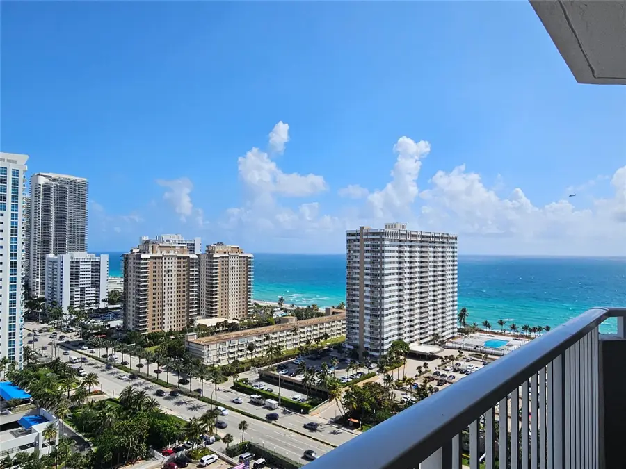 1985 S Ocean Dr #20D, Hallandale Beach, FL 33009 - Image #2