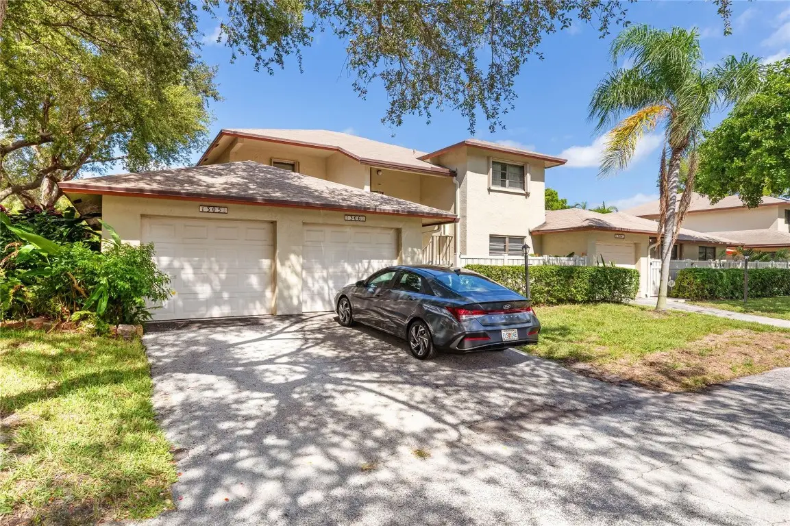 1759 NE 39th Court #1305, Pompano Beach, FL 33064 - Image #1