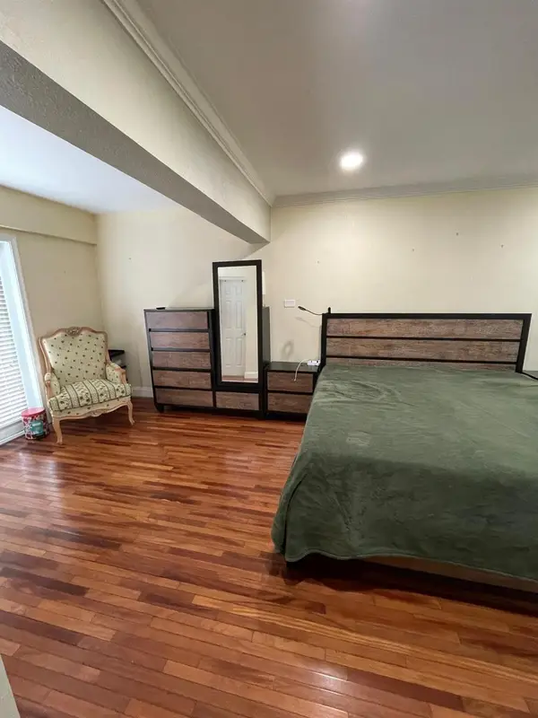 5402 SW 1st St, Plantation, FL 33317