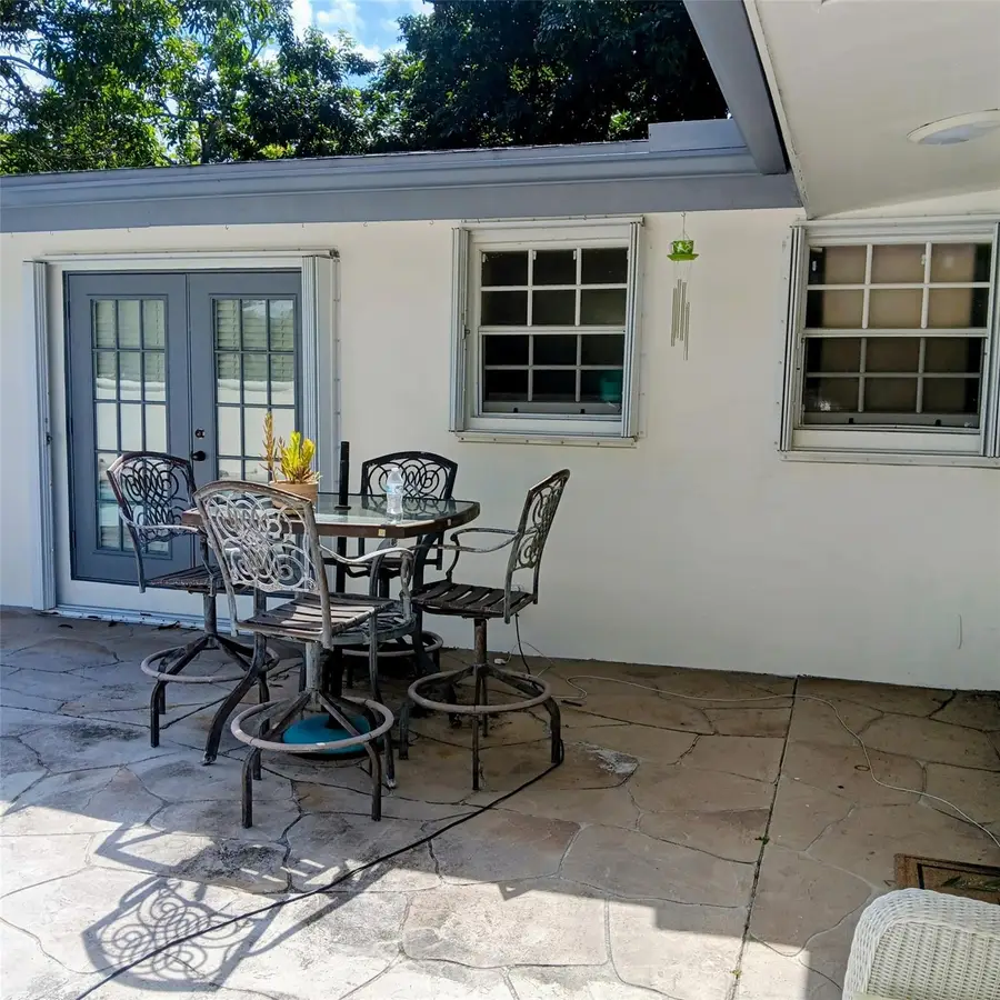 5402 SW 1st St, Plantation, FL 33317 - Image #3