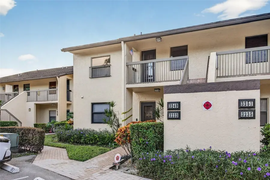 3249 Carambola Circle #3249, Coconut Creek, FL 33066 - Image #2