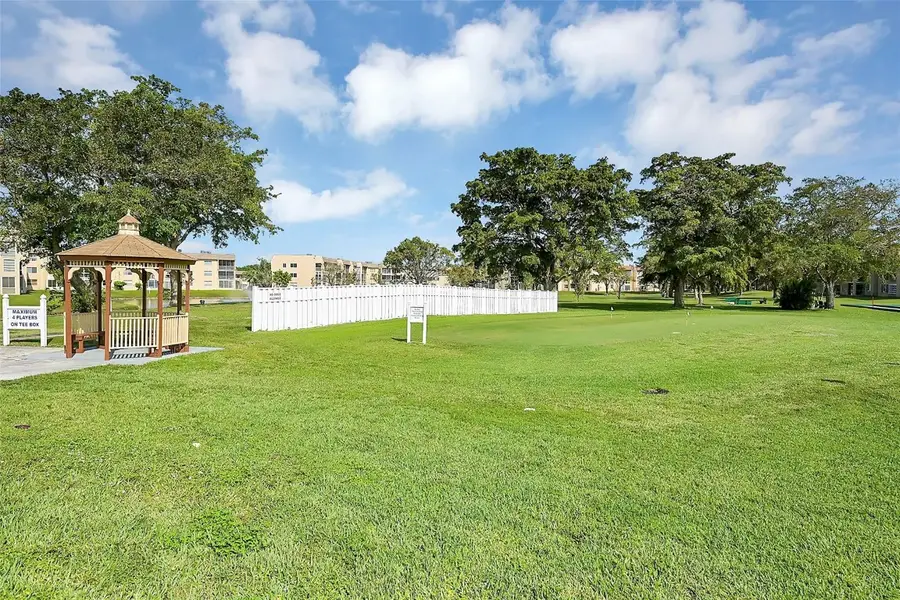 8861 Sunrise Lakes Boulevard #305, Sunrise, FL 33322 - Image #3