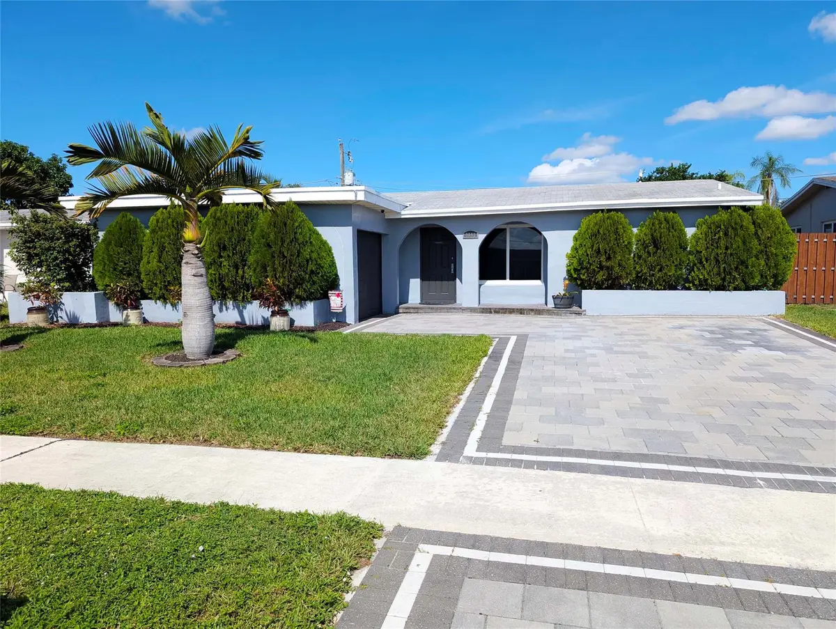 9041 NW 25th St, Sunrise, FL 33322 - Image #1