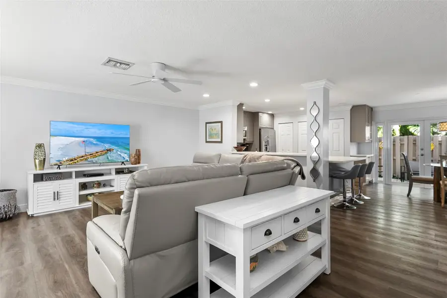 3725 NW 122nd Ter #3725, Sunrise, FL 33323 - Image #2