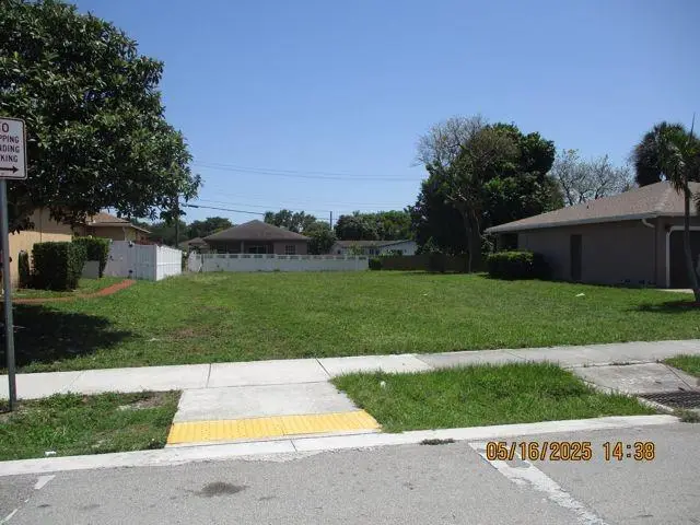 11 Nw 11 St, Fort Lauderdale, FL 33311 - Image #2
