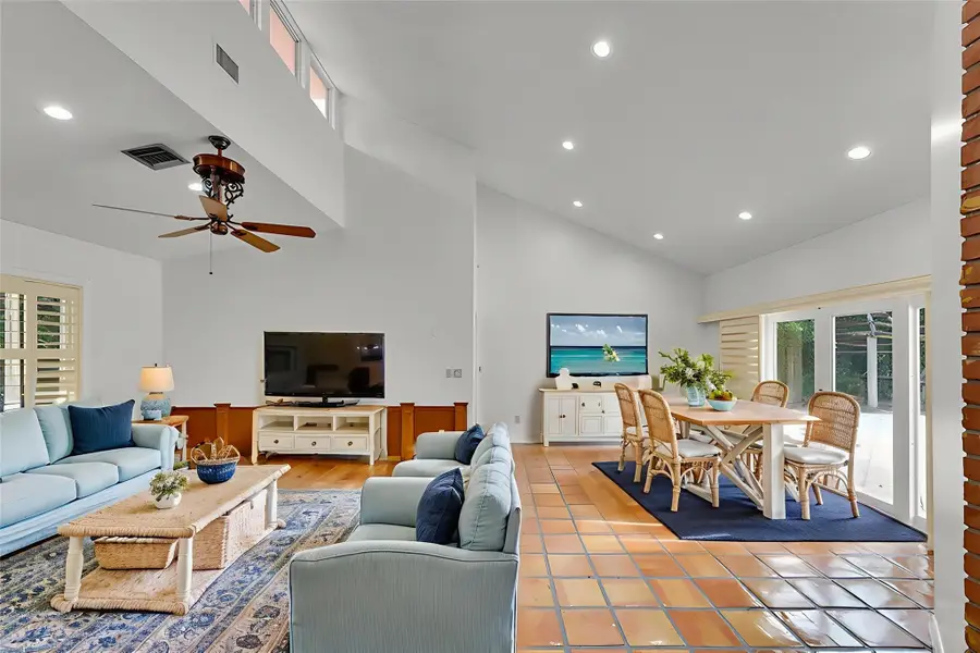 401 Farmington Dr, Plantation, FL 33317 - Image #2