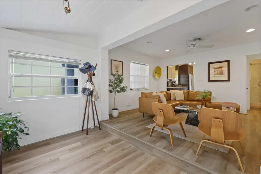 421 SW 12th Ct, Fort Lauderdale, FL 33315 - Image #2